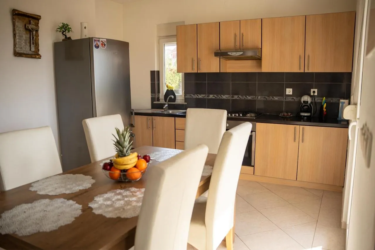 Arbor Countryside Oasis Villa Biograd Na Moru